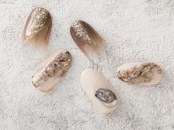 ニュアンスネイル