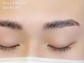 ネロリ バイ エイティスト(neroli by 8ist)/ハリウッドブロウリフト[新宿]