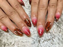 コルサージュ(Corsage)/