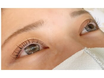 カロ スリムアンドビューティー(caro)/パリジェンヌラッシュリフト☆