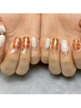 ニアウネイル(niau nail.)/シアーチェックネイル