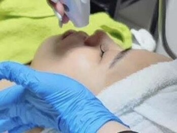 Aya's Beauty Care Okayama【アヤズビューティーケア】【3月上旬OPEN予定】の写真/針を使わない水光フェイシャルDiNaで憧れの美肌に…★岡山では希少なメニューで内側から輝くような肌に!