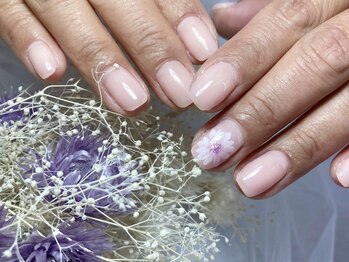 サロンドフォーエイチ(salon de 4H)/ショート爪でも可愛いフラワー♪