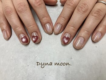 ダイナ ムーン(Dyna moon.)/ハートマグネットネイル