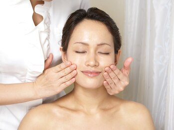 あおやまびじん 上田店/顔補整コース　¥2,200