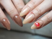 ミーナネイル(miinanail)/うるちゅるんブラウンネイル