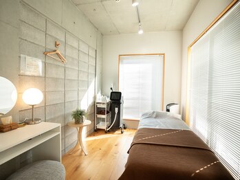 アンドユクス 国分寺(&uks)/清潔感のある施術ルーム