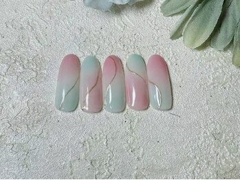 レナトゥス(Renatus)/定額　ネイル　ニュアンスネイル