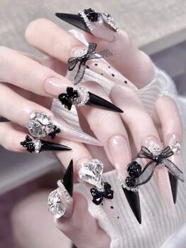 Ｙｕｒｉ  ｎａｉｌ  ｓｔｕｄｉｏ 元町の写真/可愛いを指先から◇大人上品～キラキラアート/ジェル～チップ長さ出しまで＊持ち込みdesignも◎