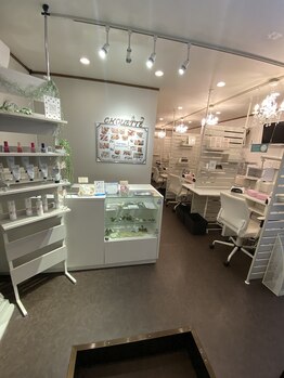 ネイルアンドビューティーサロン シュエット(CHOUETTE)/【店内2】