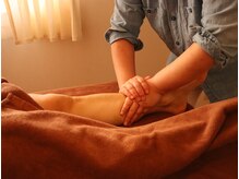 アイニケ(inike)の雰囲気（リフレクソロジーで足のむくみはもちろん全身の血流も促進します）