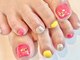 ヘアーアンドネイル ルシア(Hair&Nail Lucia)の写真/【暖かくなるこれからの時期に】丁寧な角質ケア付きで足先まで気を抜かない！夏に向けて素足に自信を☆