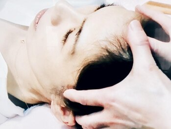 ノリスズ(NORI SUZU)/モンテセラピー　頭蓋骨矯正