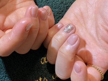 アヴァロンパーツアンドビューティー(avalon parts and beauty)/