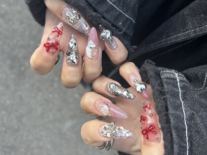 マカリナ イミ ネイル(MAKARINA Imi Nail)の写真