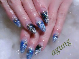 銀粉でお正月ネイル