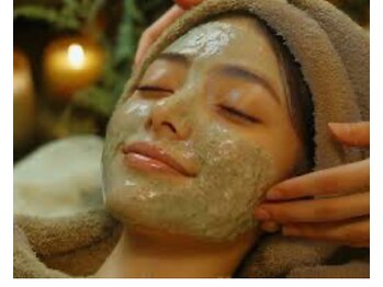 クリスタルハート(Crystal heart)/ハーブピーリング始めました♪