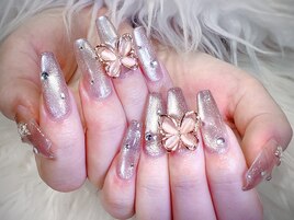 ちょうちょネイル　担当Azu