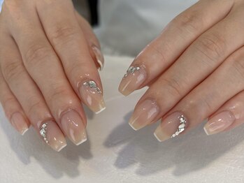 ネオリーブシェリエ 浅草店(Neolive cherie)/シンプルビジューデザイン