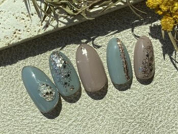 くすみニュアンスネイル