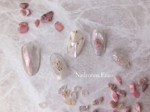 エモ(emo)/ニュアンスネイル