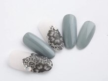 エムスラッシュ ソル センター南(M.SLASH SOL)/大人レースネイル