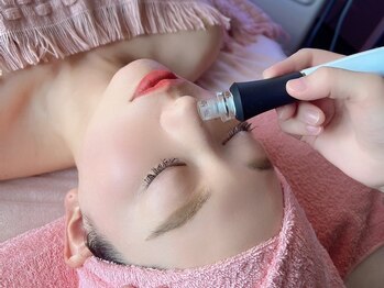 ルアナ(Luana)の写真/【人気No.1★毛穴洗浄】黒ずみ/角栓/毛穴汚れを水流でゴッソリ除去して化粧水の浸透力UP◎ツヤツヤ透明肌へ