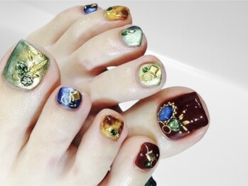 ネイルズ とんぷそん/Creative foot nail♪