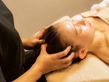 めぐりのおねえさん 岡山駅前店の写真/【つらい首・肩こりにも◎】日常を忘れる贅沢フルコース！自律神経を整え、心と体をゆるめる深い癒しを♪