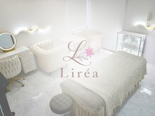 Lirea atelier Harajuku　【クリスティーナ/毛穴/ハーブピーリング/小顔/ニキビ】