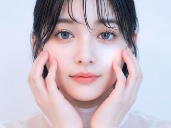 eyelashsalon VELUNA【ヴェルナ】岡山駅前店 まつげパーマ/マツエク/眉毛専門店の写真/完全個室で安心いただけます。丁寧なカウンセリングで魅力を引き出し、理想の目元へ導くサロン♪ [岡山駅]