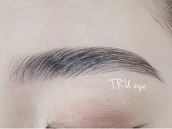 トゥルーアイ マークイズ みなとみらい店(TRU EYE)/ハリウッドブロウリフト