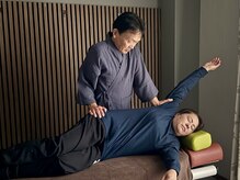秋元シニア整体/＜やさしいボディケア整体＞