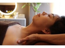 ブレス(Bless)/デコルテ