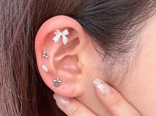 ラヴィエ ベル(La vie est belle)/耳ツボデザイン