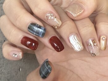 マジックネイル(magic nail)/ 【初回オフ無料】design ¥8,900