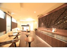 ビズビズ 梅田店(bisebise)/