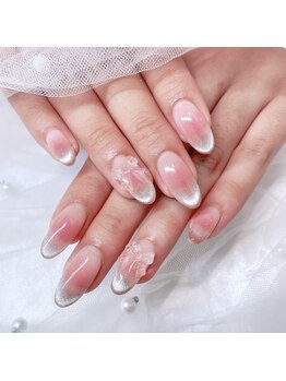 ネイルサロン レクラン(Nail Salon L'ecrin)の写真/シンプルデザインでも映えるトレンド色を豊富に取り揃え★日常生活でも溶け込むナチュラルデザインが人気！
