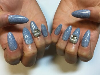 ラウト デコレーションアンドネイルサロン(Lauto Decoration&Nail Salon)/ブルーラメネイル