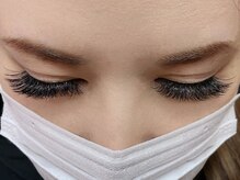 モーイ トウキョウ(Mooi Tokyo)/crazyボリュームアイラッシュ