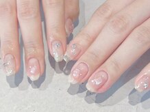 リスタバイネオリーブ(Resta by neolive)/チーク×ぷっくりネイル☆