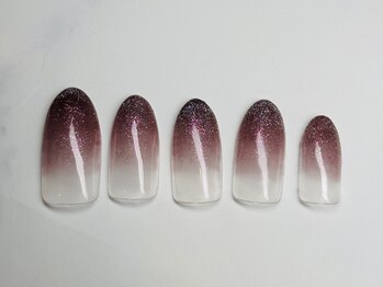 ビー 銀座一丁目駅店(Bee)/