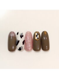 ダルメシアン柄ネイル