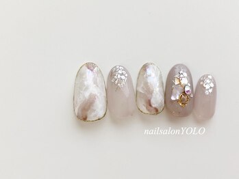 ヨロ(YOLO)/ニュアンス/ラメ／シェル