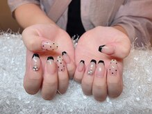 レアネイル 新宿(le'a nail)/持ち込みドットフレンチデザイン