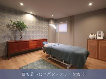 カズキハギワラ(Kazuki Hagiwara)/落ち着いたラグジュアリーな空間