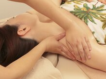 ハワイアンフォレストSpa 京都烏丸御池店/デコルテマッサージリンパ付き