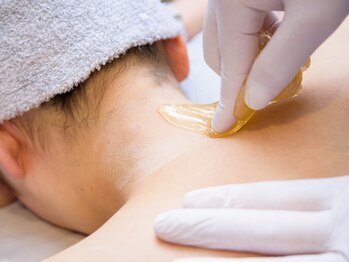 フェミソワン(FemiSoin)/シュガーリング(うなじ)