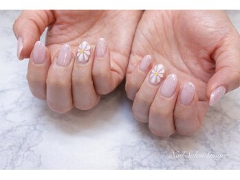 ネイルサロンジンジャー(Ginger)の写真/ご新規様オフ無料◎ワンカラー¥5480/銀座駅近サロン★パラジェル、バイオ、カル選べるベースジェル無料♪