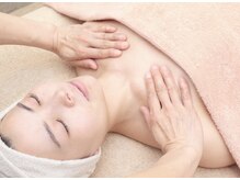 シェルハ(XEL-HA)/《女性限定》デコルテマッサージ